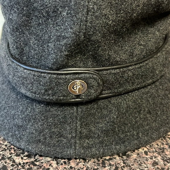 Coach wool bucket hat - Picture 2 of 4